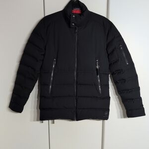 AETHER Black Puffer Jacket with Stand-Up Collar and Quilted Design